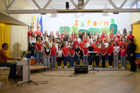 046_revija otroških zborov I.dan 26